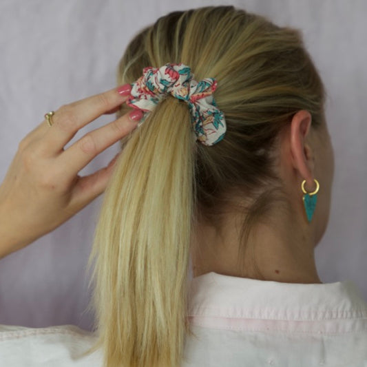 Upcycled scrunchie-white with pink and green